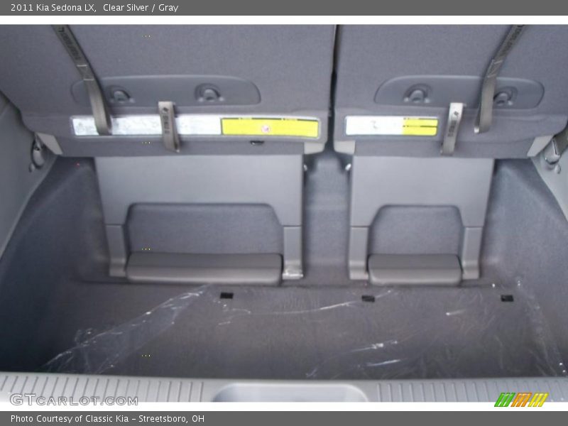 Clear Silver / Gray 2011 Kia Sedona LX