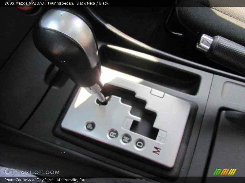 Black Mica / Black 2009 Mazda MAZDA3 i Touring Sedan