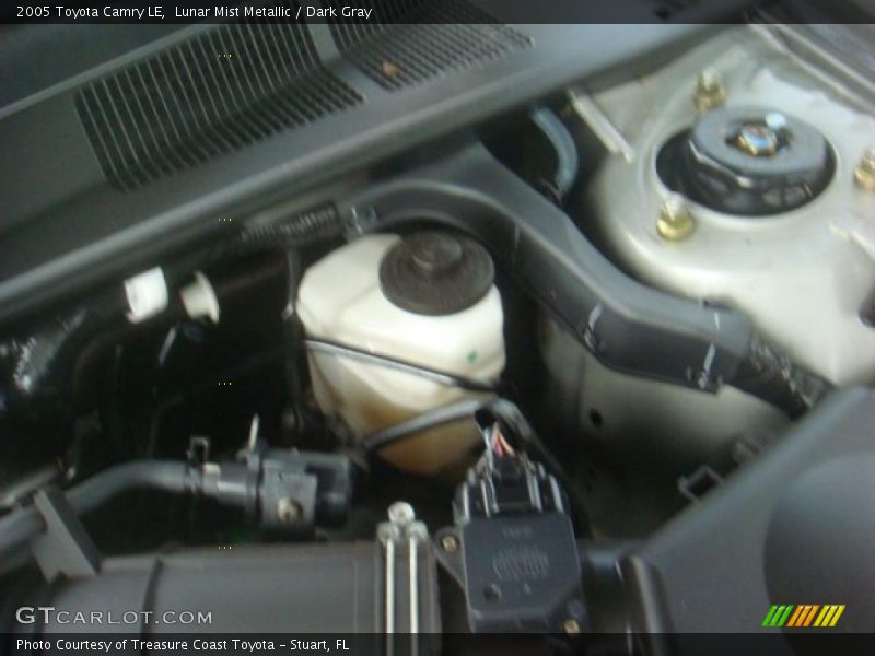 Lunar Mist Metallic / Dark Gray 2005 Toyota Camry LE