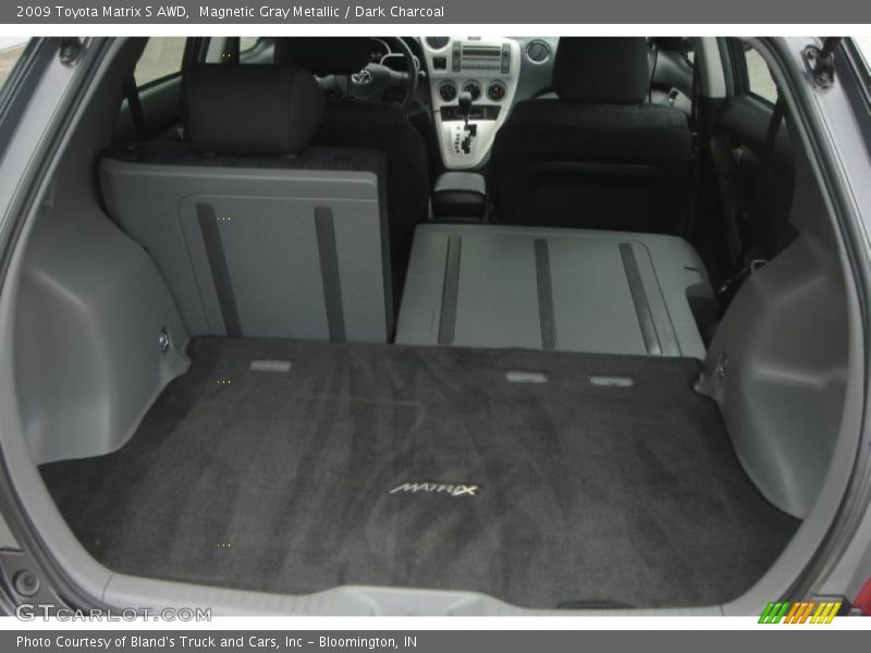 Magnetic Gray Metallic / Dark Charcoal 2009 Toyota Matrix S AWD