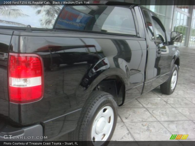 Black / Medium/Dark Flint 2008 Ford F150 XL Regular Cab