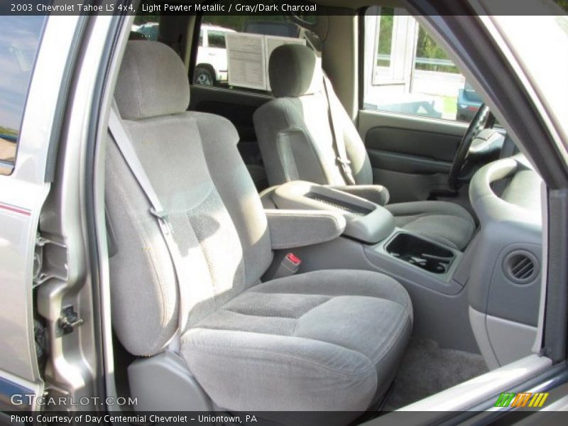 Light Pewter Metallic / Gray/Dark Charcoal 2003 Chevrolet Tahoe LS 4x4
