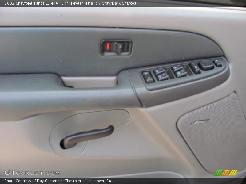 Light Pewter Metallic / Gray/Dark Charcoal 2003 Chevrolet Tahoe LS 4x4