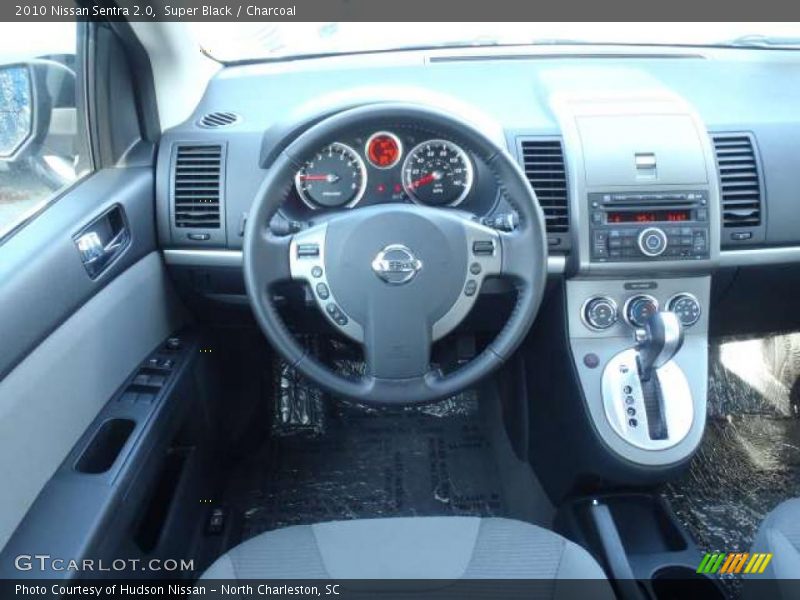 Super Black / Charcoal 2010 Nissan Sentra 2.0