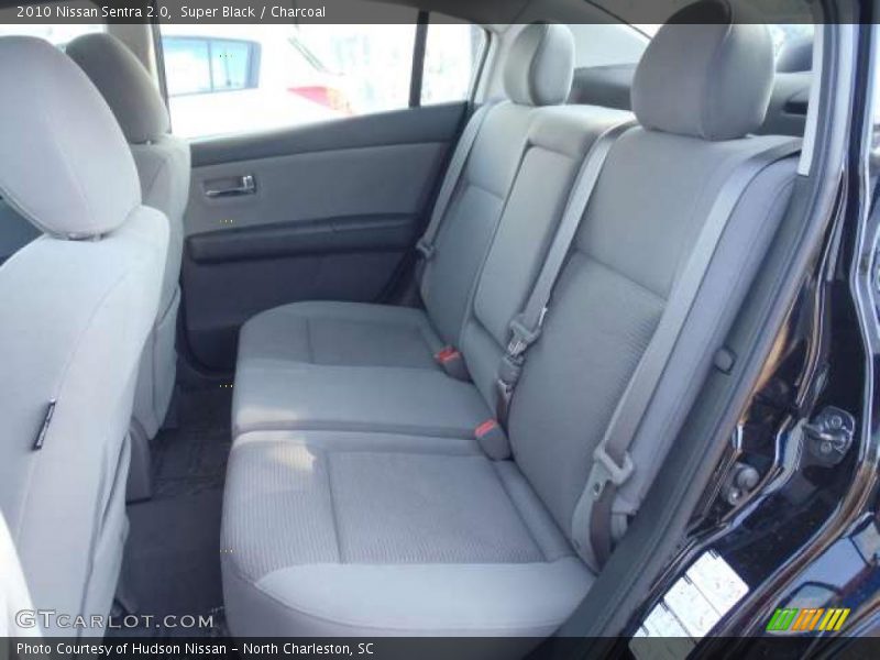 Super Black / Charcoal 2010 Nissan Sentra 2.0