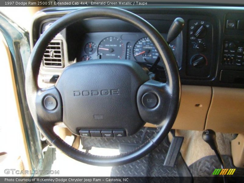 Emerald Green Metallic / Taupe 1997 Dodge Ram 2500 ST Extended Cab 4x4