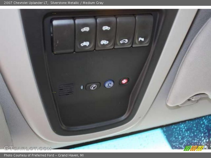 Silverstone Metallic / Medium Gray 2007 Chevrolet Uplander LT