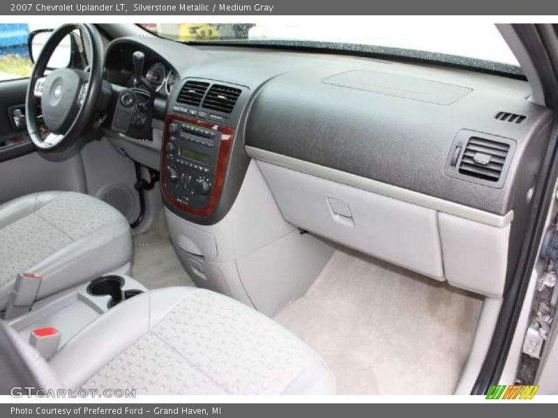 Silverstone Metallic / Medium Gray 2007 Chevrolet Uplander LT