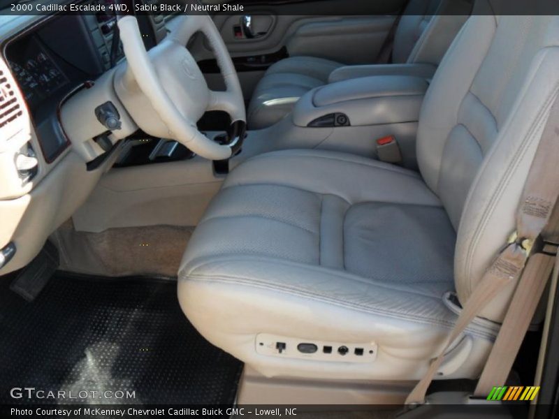 Sable Black / Neutral Shale 2000 Cadillac Escalade 4WD