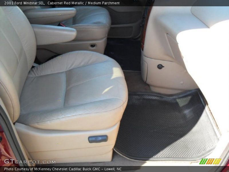 Cabernet Red Metallic / Medium Parchment 2001 Ford Windstar SEL