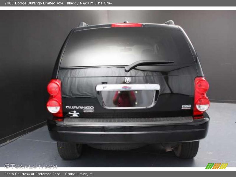 Black / Medium Slate Gray 2005 Dodge Durango Limited 4x4