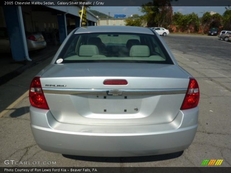 Galaxy Silver Metallic / Gray 2005 Chevrolet Malibu Sedan