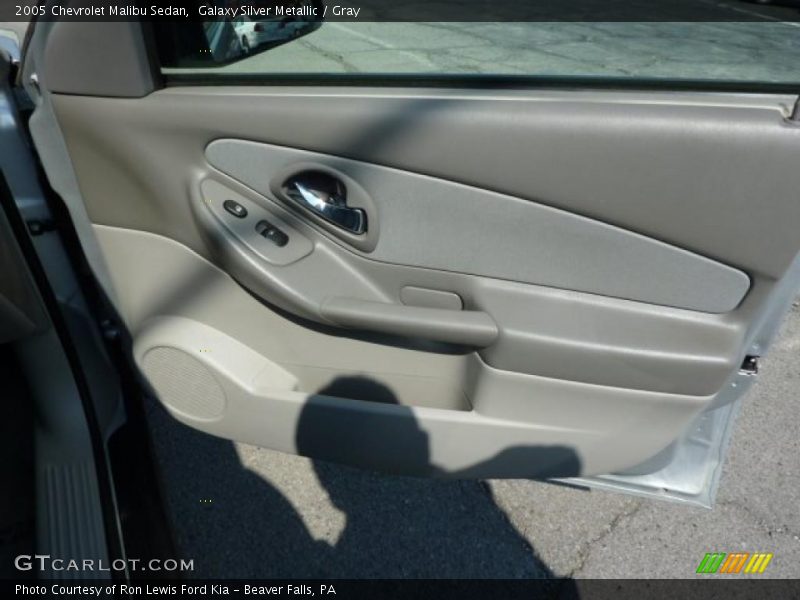 Galaxy Silver Metallic / Gray 2005 Chevrolet Malibu Sedan