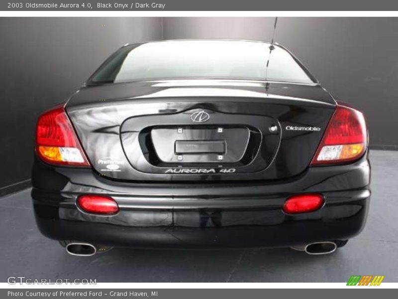 Black Onyx / Dark Gray 2003 Oldsmobile Aurora 4.0