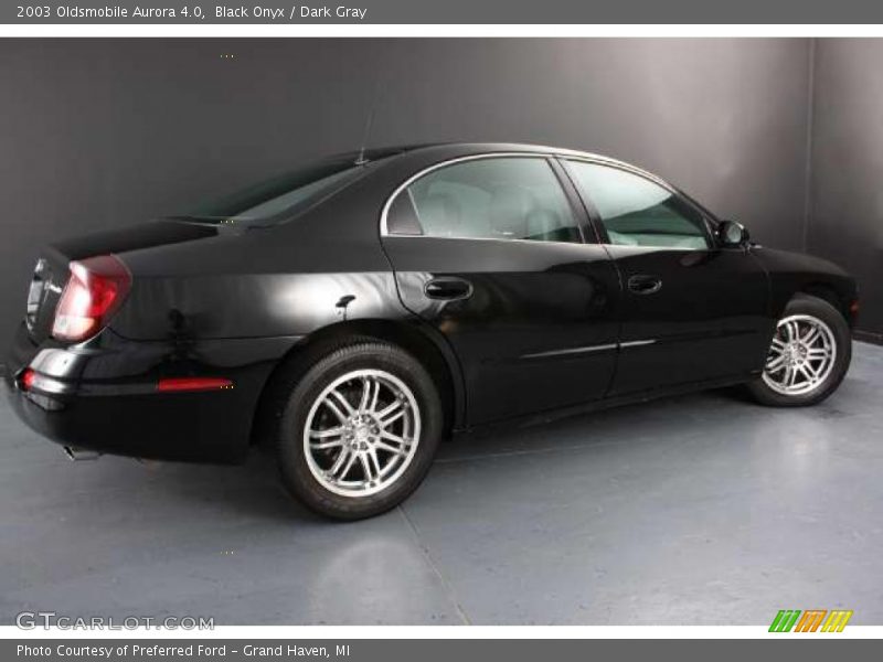 Black Onyx / Dark Gray 2003 Oldsmobile Aurora 4.0