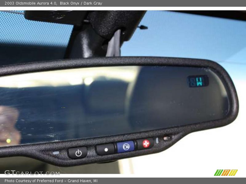 Black Onyx / Dark Gray 2003 Oldsmobile Aurora 4.0