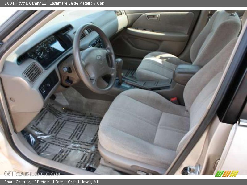 Cashmere Beige Metallic / Oak 2001 Toyota Camry LE