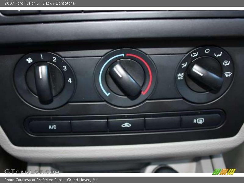 Black / Light Stone 2007 Ford Fusion S