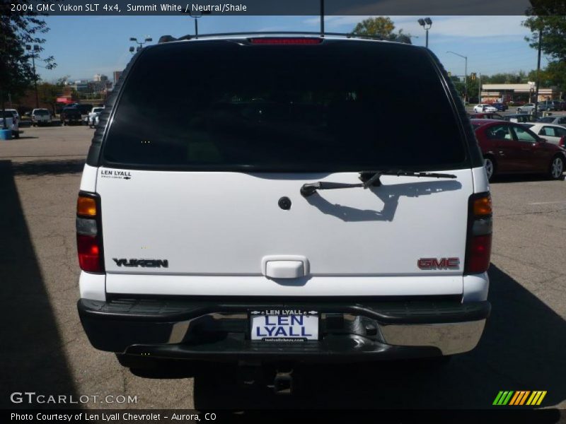 Summit White / Neutral/Shale 2004 GMC Yukon SLT 4x4
