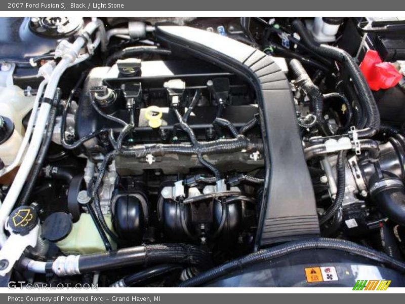 Black / Light Stone 2007 Ford Fusion S