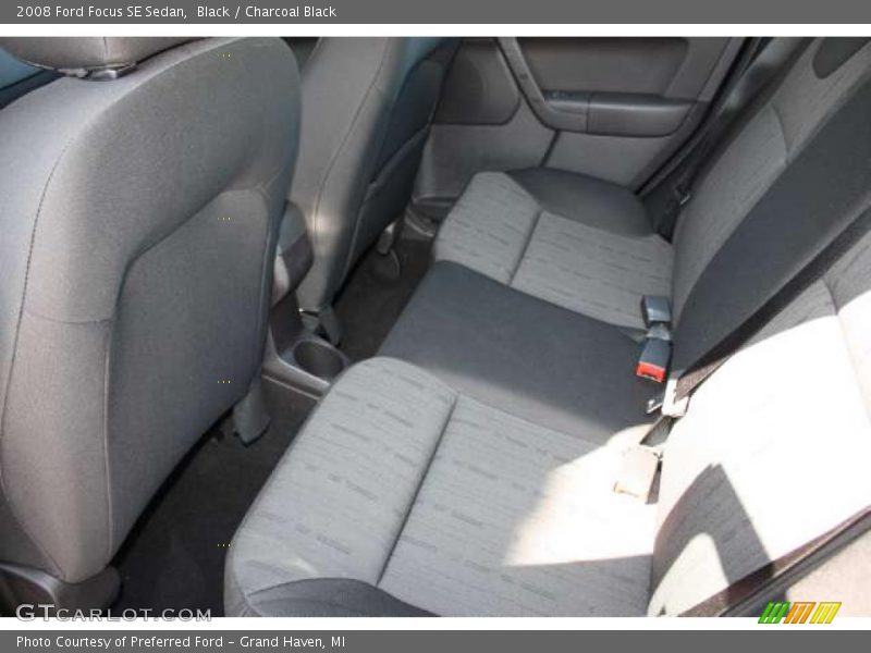 Black / Charcoal Black 2008 Ford Focus SE Sedan