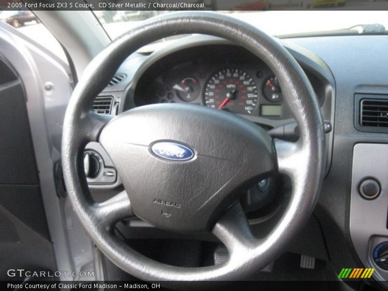CD Silver Metallic / Charcoal/Charcoal 2005 Ford Focus ZX3 S Coupe