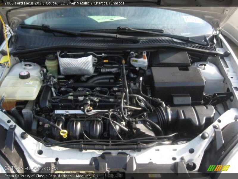 CD Silver Metallic / Charcoal/Charcoal 2005 Ford Focus ZX3 S Coupe