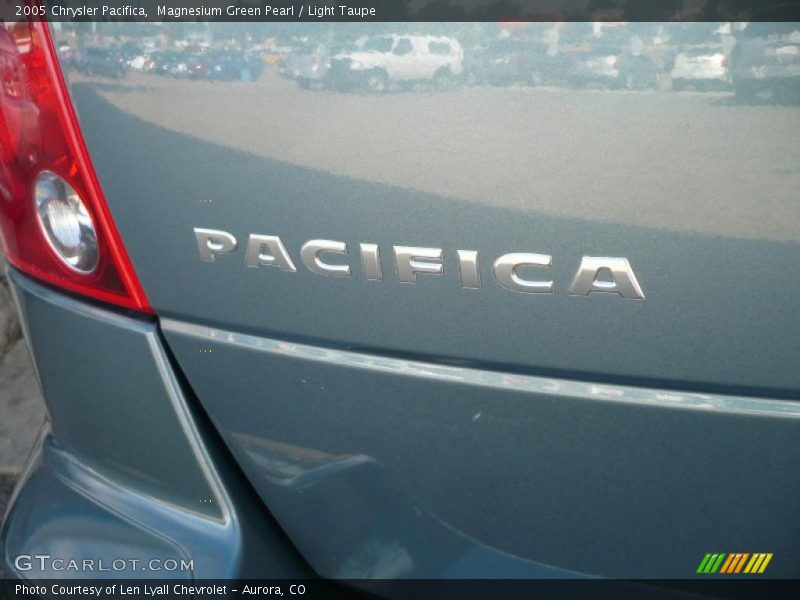 Magnesium Green Pearl / Light Taupe 2005 Chrysler Pacifica