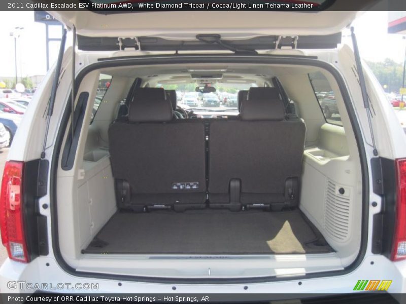White Diamond Tricoat / Cocoa/Light Linen Tehama Leather 2011 Cadillac Escalade ESV Platinum AWD