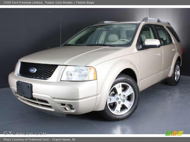 Pueblo Gold Metallic / Pebble Beige 2006 Ford Freestyle Limited