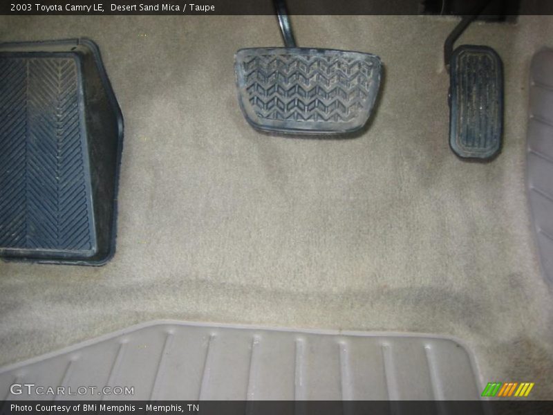Desert Sand Mica / Taupe 2003 Toyota Camry LE
