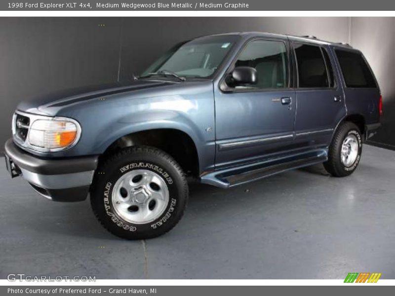 Medium Wedgewood Blue Metallic / Medium Graphite 1998 Ford Explorer XLT 4x4