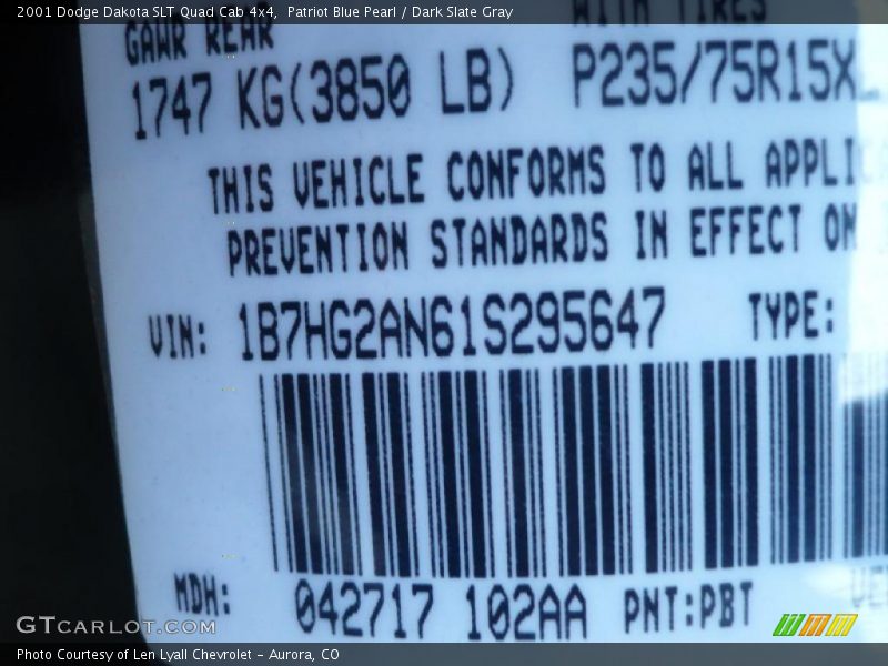 Patriot Blue Pearl / Dark Slate Gray 2001 Dodge Dakota SLT Quad Cab 4x4