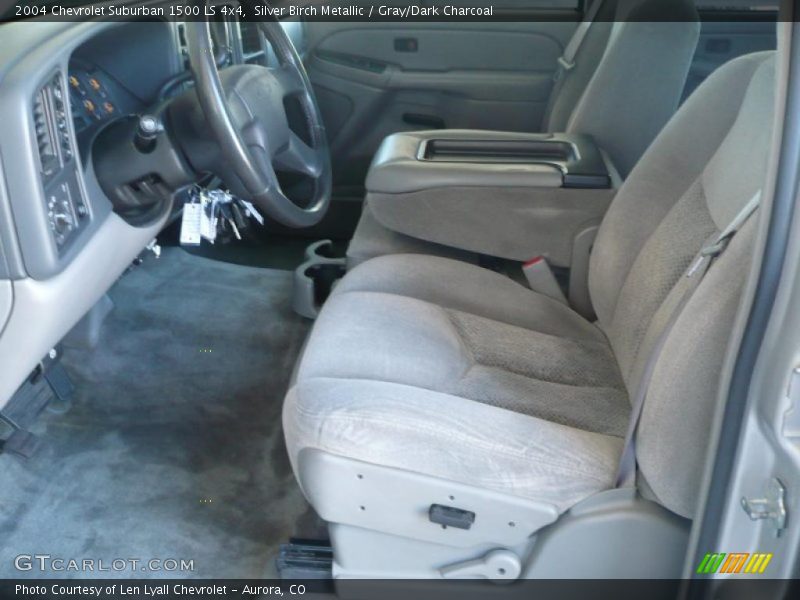 Silver Birch Metallic / Gray/Dark Charcoal 2004 Chevrolet Suburban 1500 LS 4x4