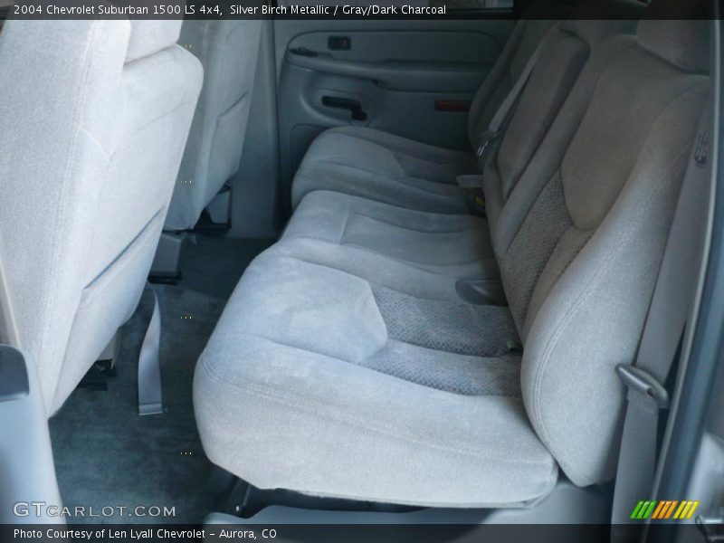 Silver Birch Metallic / Gray/Dark Charcoal 2004 Chevrolet Suburban 1500 LS 4x4