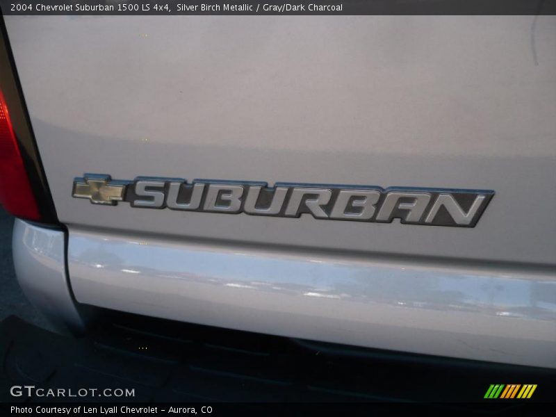Silver Birch Metallic / Gray/Dark Charcoal 2004 Chevrolet Suburban 1500 LS 4x4