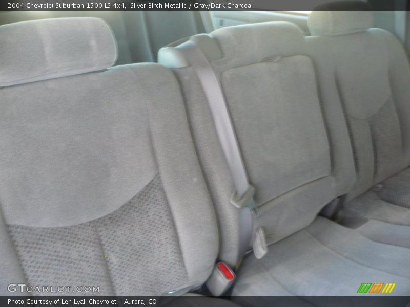 Silver Birch Metallic / Gray/Dark Charcoal 2004 Chevrolet Suburban 1500 LS 4x4