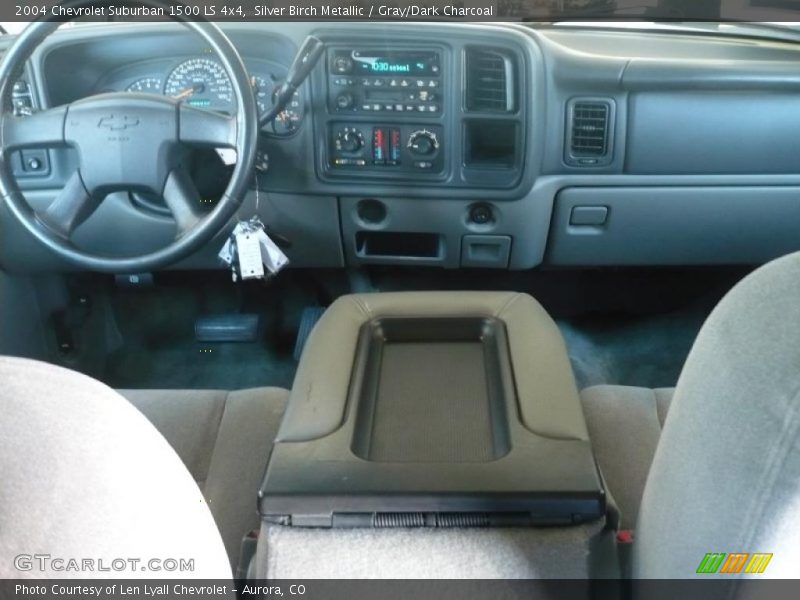 Silver Birch Metallic / Gray/Dark Charcoal 2004 Chevrolet Suburban 1500 LS 4x4