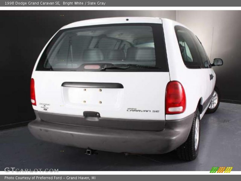 Bright White / Slate Gray 1998 Dodge Grand Caravan SE