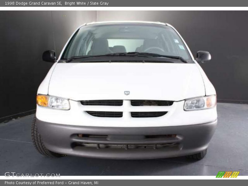 Bright White / Slate Gray 1998 Dodge Grand Caravan SE
