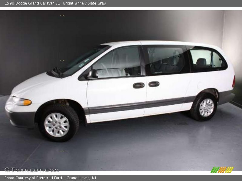 Bright White / Slate Gray 1998 Dodge Grand Caravan SE