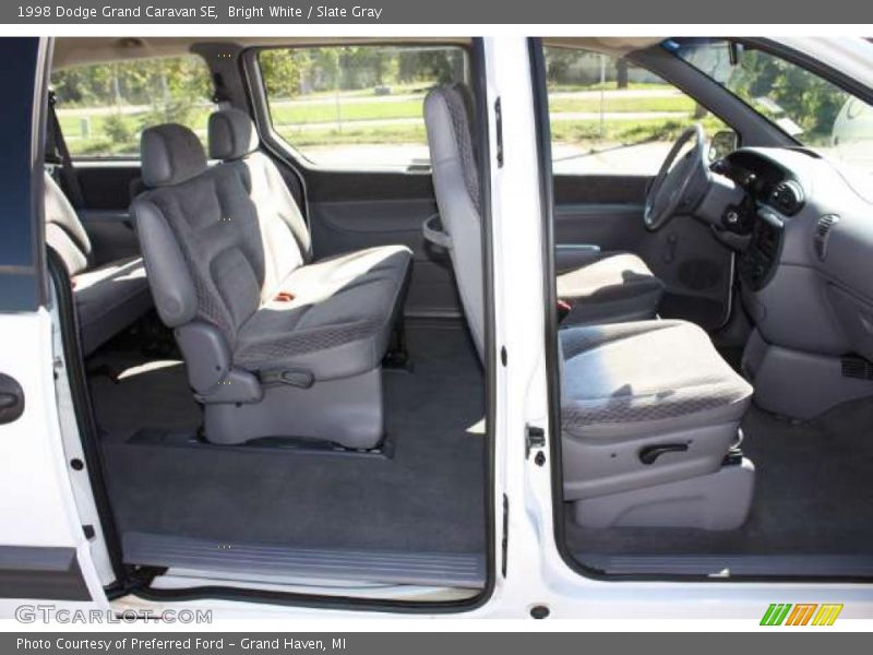 Bright White / Slate Gray 1998 Dodge Grand Caravan SE