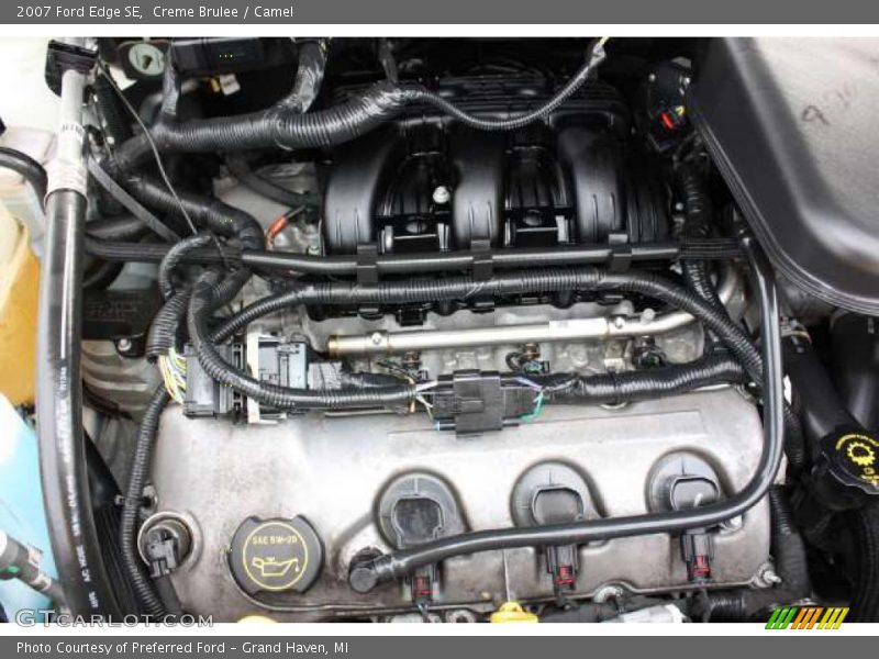 Creme Brulee / Camel 2007 Ford Edge SE