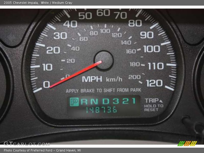 White / Medium Gray 2005 Chevrolet Impala
