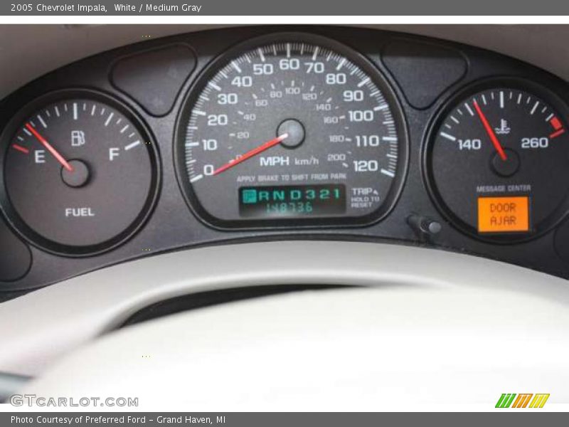 White / Medium Gray 2005 Chevrolet Impala