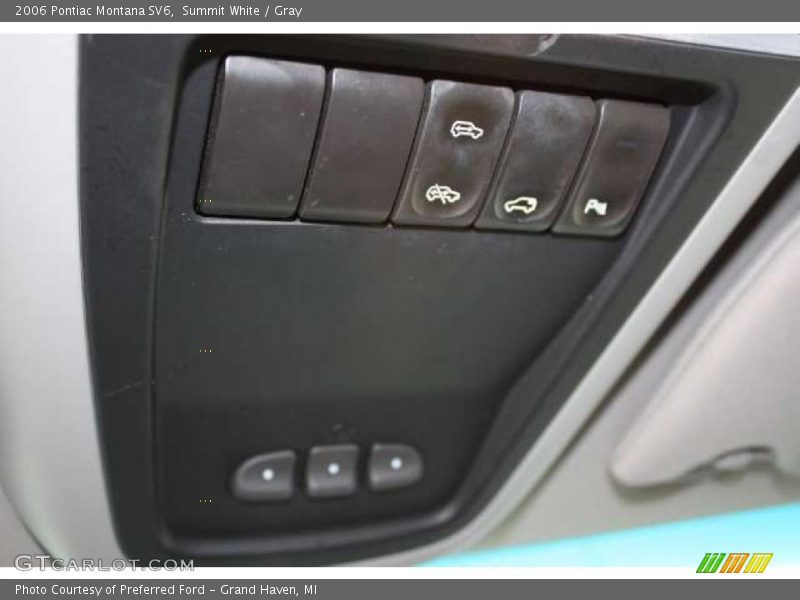 Summit White / Gray 2006 Pontiac Montana SV6