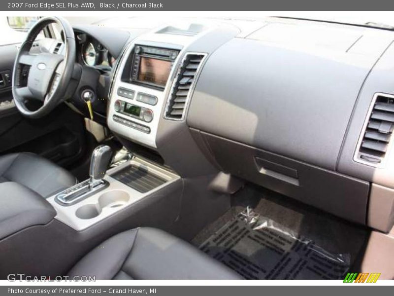 Black / Charcoal Black 2007 Ford Edge SEL Plus AWD