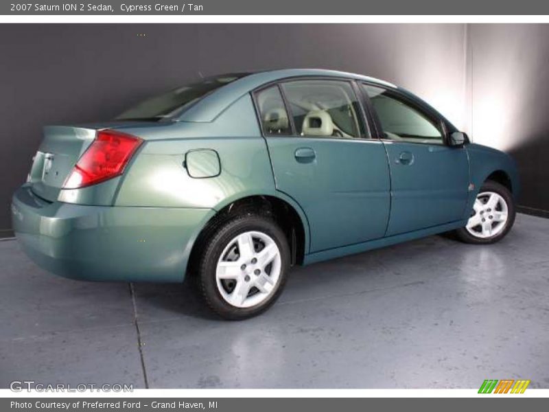 Cypress Green / Tan 2007 Saturn ION 2 Sedan