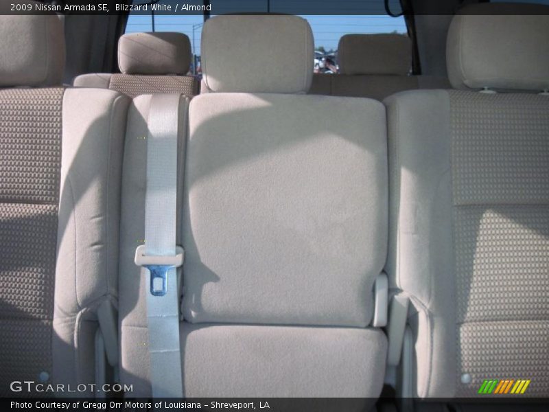 Blizzard White / Almond 2009 Nissan Armada SE