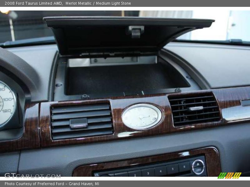 Merlot Metallic / Medium Light Stone 2008 Ford Taurus Limited AWD